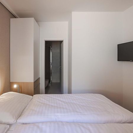 Hotel Taxis Bratislava - New Rooms Ngoại thất bức ảnh